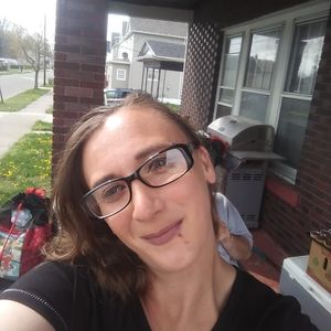 Meet your Posher, April